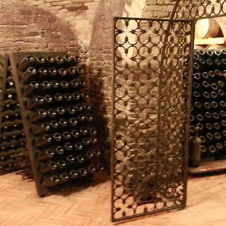Cantine Macri * Calamandrana